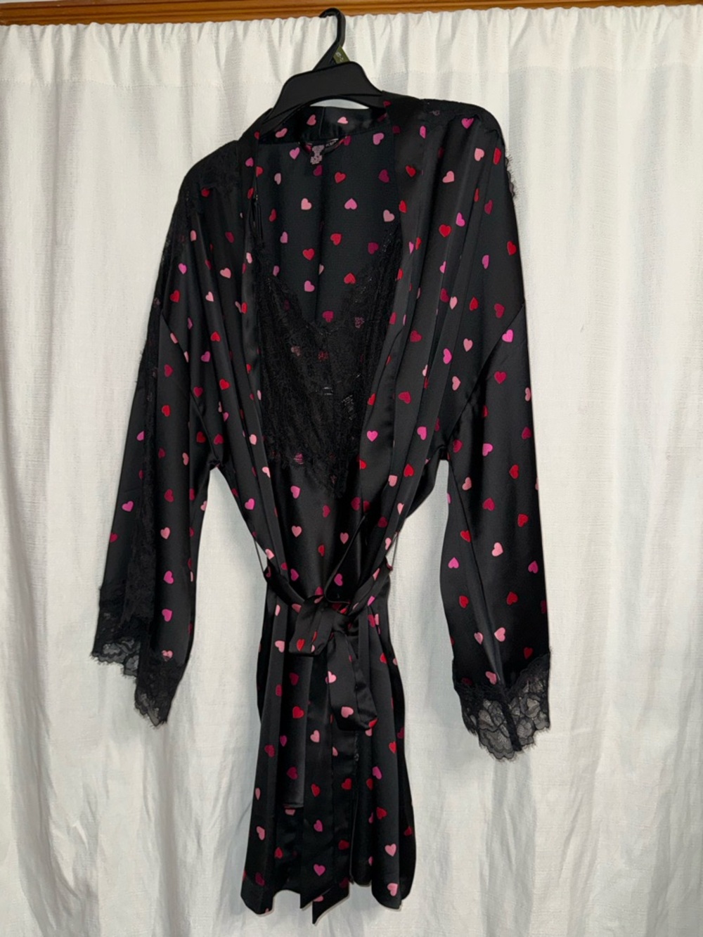 Victoria's Secret Black Satin Robe with Pink & Red Heart Print